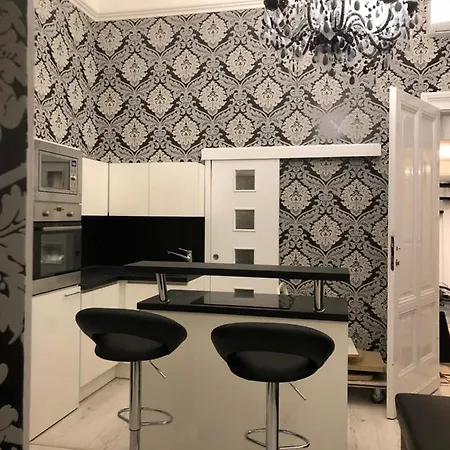 Apartment Fashion Street Premier
